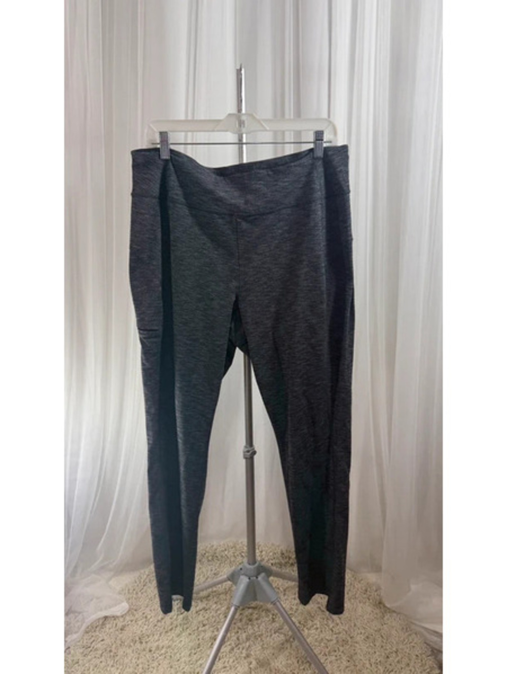 Duluth Trading Womens Large Gray Heather Joggers Zip Pocket Athleisure Cargo